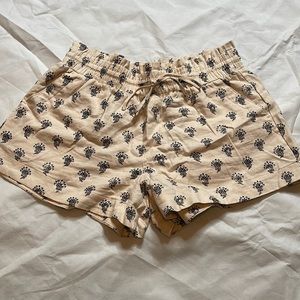 A New Day women’s tie stretch linen tie stretch beige and blue shorts